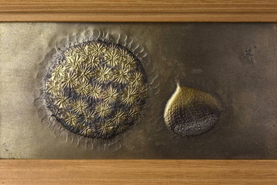 【夢工房】　桂盛行作金工額　『秋実る』　額-2