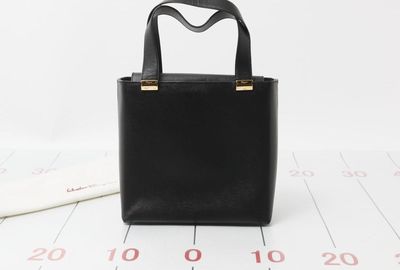 439-00773 Ｆｅｒｒａｇａｍｏ ハンドバッグ