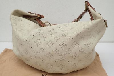 440-01025 ＬＯＵＩＳ　ＶＵＩＴＴＯＮ ショルダーバッグ