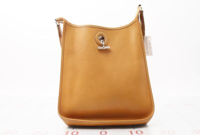 440-02803 ＨＥＲＭＥＳ ショルダーバッグ