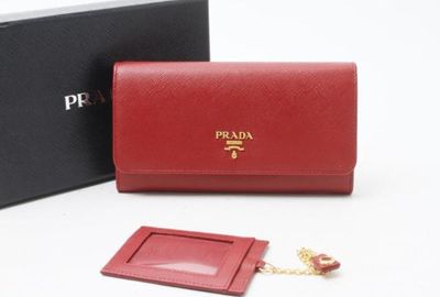 440-05394 ＰＲＡＤＡ 財布