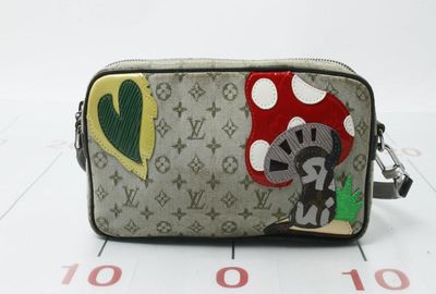 440-04138 ＬＯＵＩＳ　ＶＵＩＴＴＯＮ ショルダーバッグ