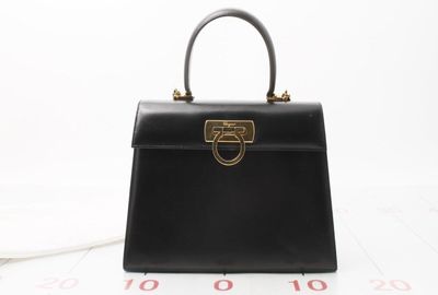 440-01772 Ｆｅｒｒａｇａｍｏ ショルダーバッグ