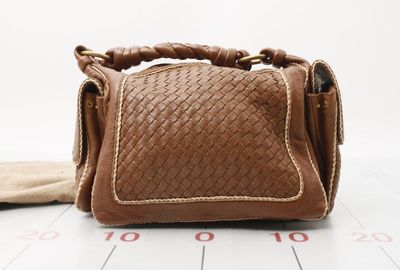 439-04466 Ｂｏｔｔｅｇａ　Ｖｅｎｅｔａ ハンドバッグ