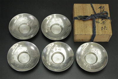 四世秦藏六造 鐵斎畫五清圖 純錫茶托5客（共箱）