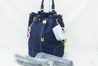 440-00130 Ｓａｍａｎｔｈａ　Ｔｈａｖａｓａ ショルダーバッグ
