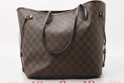 439-00585 ＬＯＵＩＳ　ＶＵＩＴＴＯＮ ショルダーバッグ