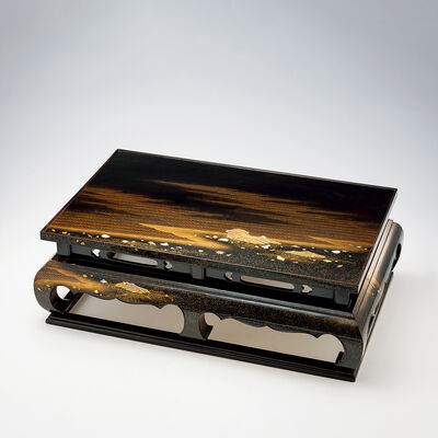 貝図芝山平卓（木箱）