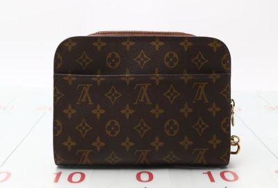 440-03017 ＬＯＵＩＳ　ＶＵＩＴＴＯＮ セカンドバッグ
