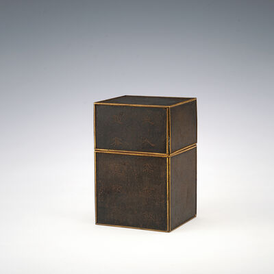 來虎堂造　四方茶壶（箱付）