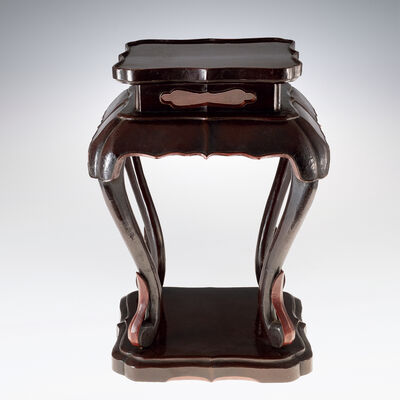 黑漆床卓（箱付）