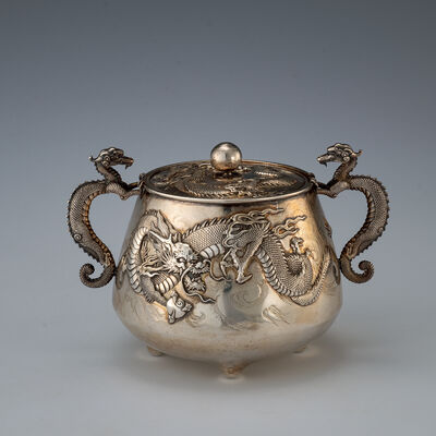 純銀龍打出茶罐