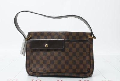 440-04881 ＬＯＵＩＳ　ＶＵＩＴＴＯＮ ショルダーバッグ