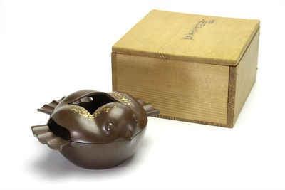 金谷五良三郎製 唐銅福良雀 灰皿（共箱）