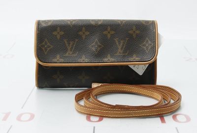 440-04878 ＬＯＵＩＳ　ＶＵＩＴＴＯＮ クラッチポシェット