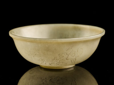 167-白砡漢詩花弁碗