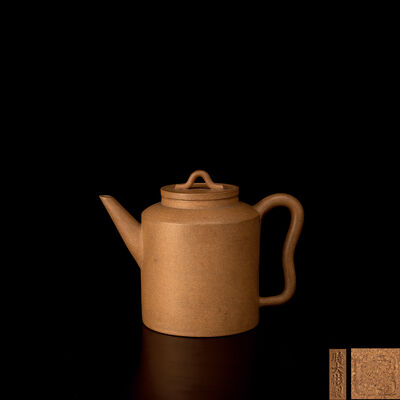 「時大彬」　白泥後手茶注　在銘（収蔵箱）