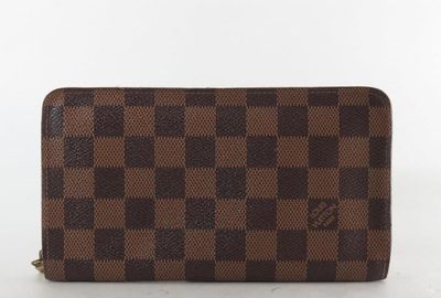 440-04160 ＬＯＵＩＳ　ＶＵＩＴＴＯＮ 財布