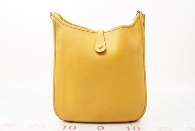 440-04150 ＨＥＲＭＥＳ ショルダーバッグ