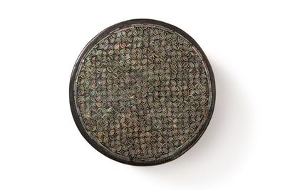 元 黒漆嵌螺鈿 幾何紋 圓盒