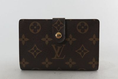 440-01690 ＬＯＵＩＳ　ＶＵＩＴＴＯＮ 財布