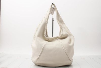 439-00454 Ｂｏｔｔｅｇａ　Ｖｅｎｅｔａ ハンドバッグ