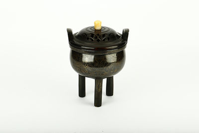 157 石叟款 古銅嵌銀絲饕餮三足香爐