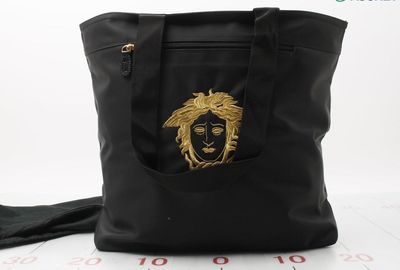 439-02501 ＶＥＲＳＡＣＥ トートバッグ