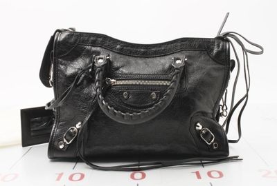 440-03988 Ｂａｌｅｎｃｉａｇａ ハンドバッグ