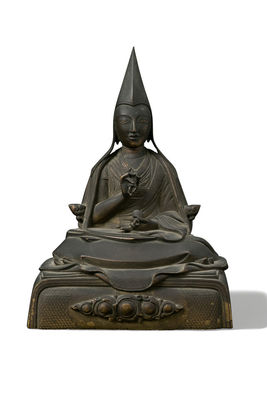 西蔵十七_十八世紀 銅鎏金 聖光明者坐像