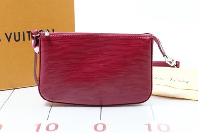440-02171 ＬＯＵＩＳ　ＶＵＩＴＴＯＮ クラッチポシェット