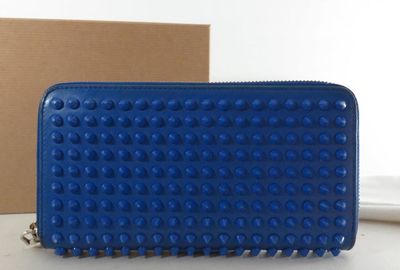 440-03421 Ｃｈｒｉｓｔｉａｎ　Ｌｏｕｂｏｕｔｉｎ 財布