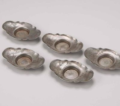 2304 清 沈存周制锡茶托