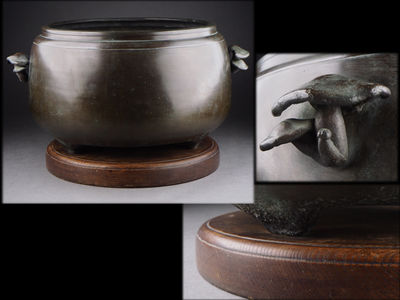 【夢工房】光貞造宣徳銅霊芝耳三足瓶掛　辰-45