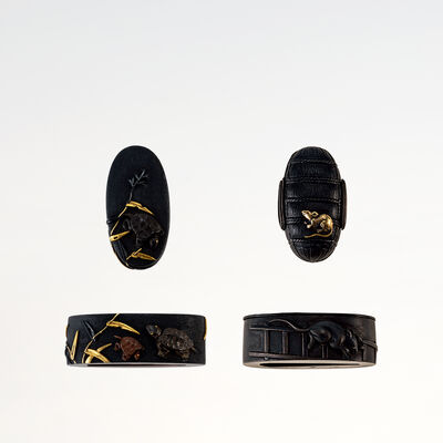 芦亀図縁頭 鑑定書有·鼠図縁頭（皆木箱）