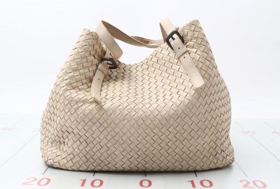 440-00461 Ｂｏｔｔｅｇａ　Ｖｅｎｅｔａ トートバッグ
