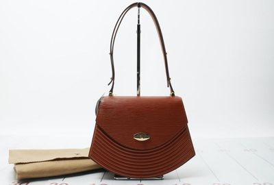 440-00206 ＬＯＵＩＳ　ＶＵＩＴＴＯＮ ショルダーバッグ