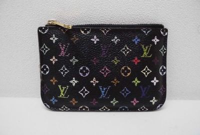 440-03013 ＬＯＵＩＳ　ＶＵＩＴＴＯＮ 財布