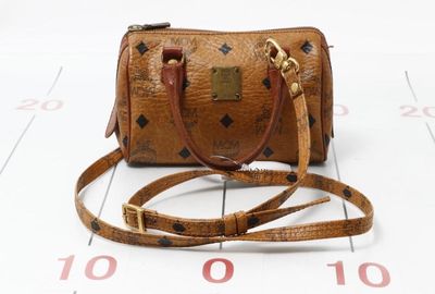 440-03656 ＭＣＭ ショルダーバッグ