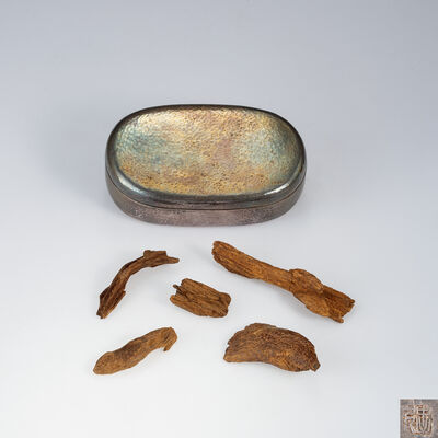 沈香 純銀香箱付  29g