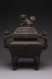 宣徳年製 老銅饕餮紋方鼎式薫炉