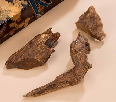 2222 沉香 （三件）