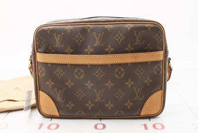440-05075 ＬＯＵＩＳ　ＶＵＩＴＴＯＮ ショルダーバッグ