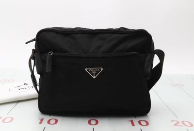439-03261 ＰＲＡＤＡ ショルダーバッグ