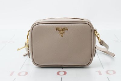 440-05016 ＰＲＡＤＡ ショルダーバッグ