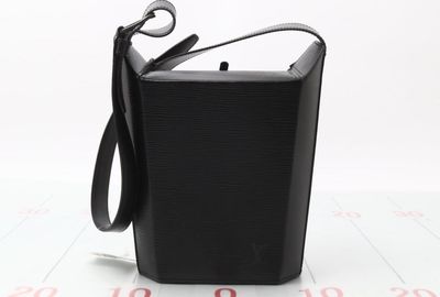 440-01239 ＬＯＵＩＳ　ＶＵＩＴＴＯＮ ショルダーバッグ