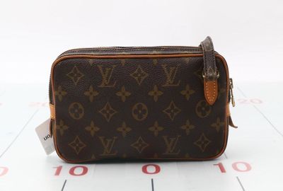 439-03253 ＬＯＵＩＳ　ＶＵＩＴＴＯＮ ショルダーバッグ
