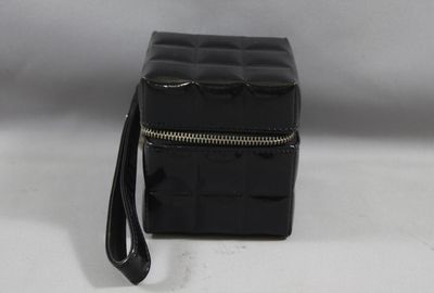 440-04355 ＣＨＡＮＥＬ ポーチ