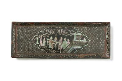 元 黒漆嵌螺鈿 楼閣弾琴人物紋 長方盤