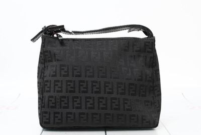 440-04893 ＦＥＮＤＩ ポーチ